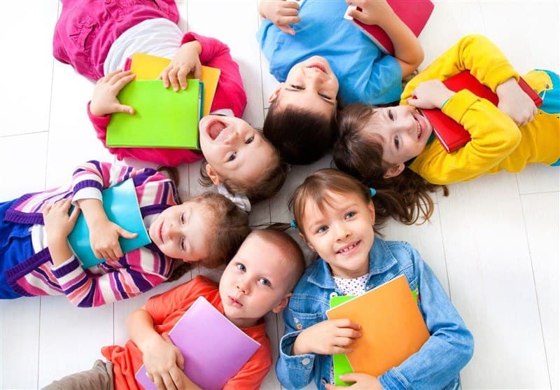 مهد کودک و پیش دبستانی گلهای زندگی – بهترین محیط آموزشی برای کودکان در رامسر